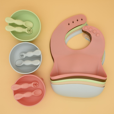 Do bebê macio impermeável feito sob encomenda do silicone do OEM jogo de alimentação BPA livre