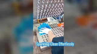 Luvas de limpeza de silicone para uma cozinha brilhante